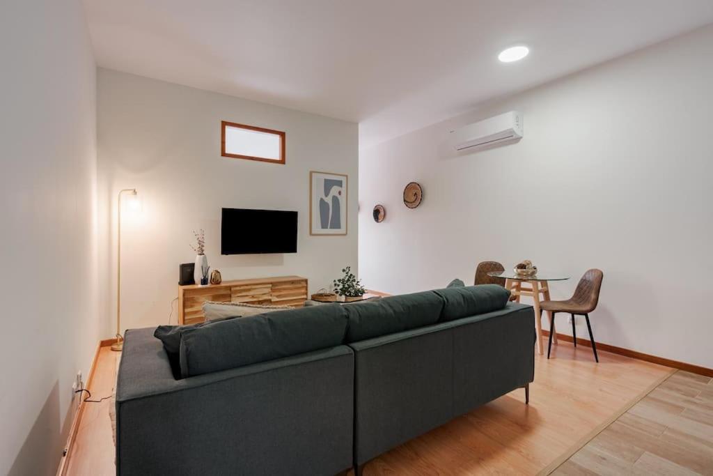 Modern Studio Near Metro Station Senhora da Hora Exterior photo